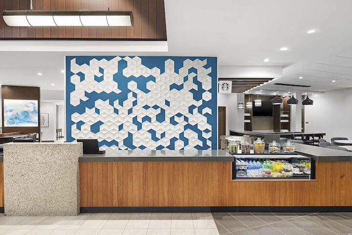 Snack bar