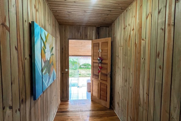 Room 17 of 47