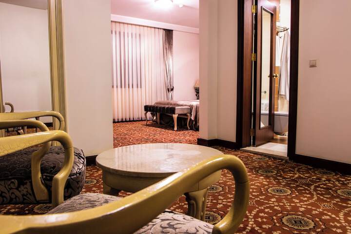 Room 14 of 44