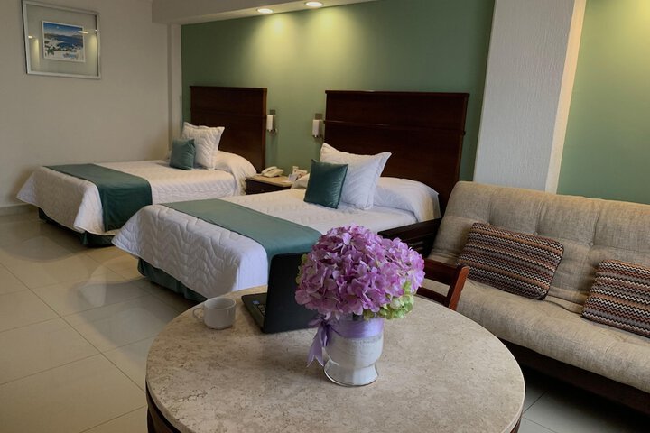 Room 2 of 15
