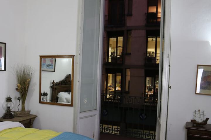 Room 29 of 35