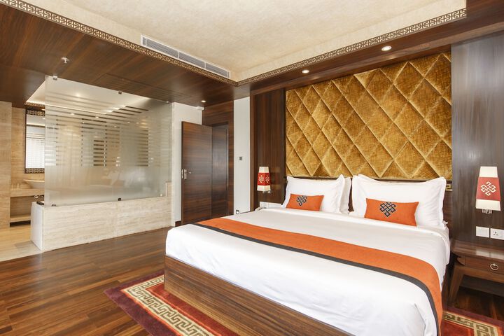 Room 20 of 120