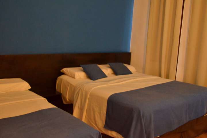 Room 44 of 60