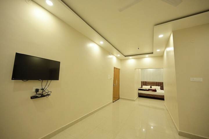 Room 29 of 90