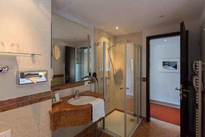 Clean Restrooms