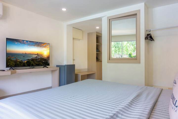 Room 40 of 127
