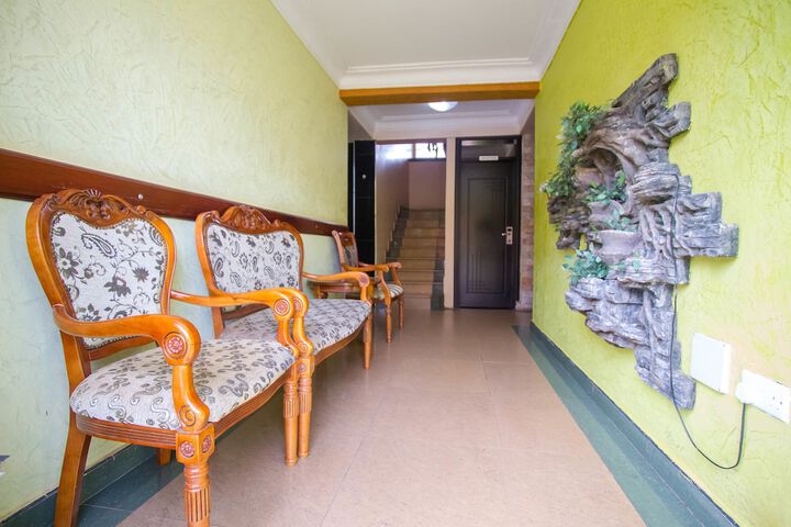 Hotel Interior 4 of 34