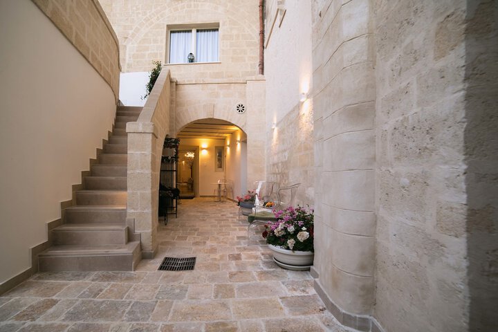 Hotel 88 of 92