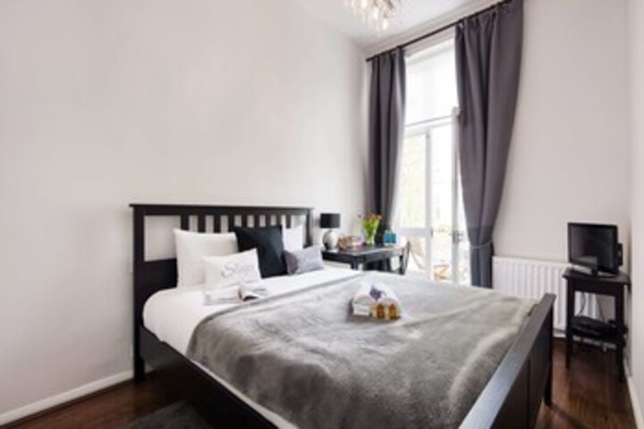 Room 20 of 22