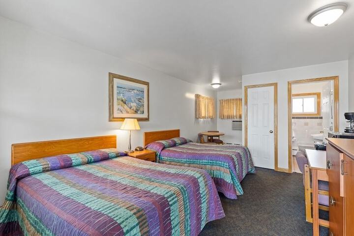 Room 5 of 28