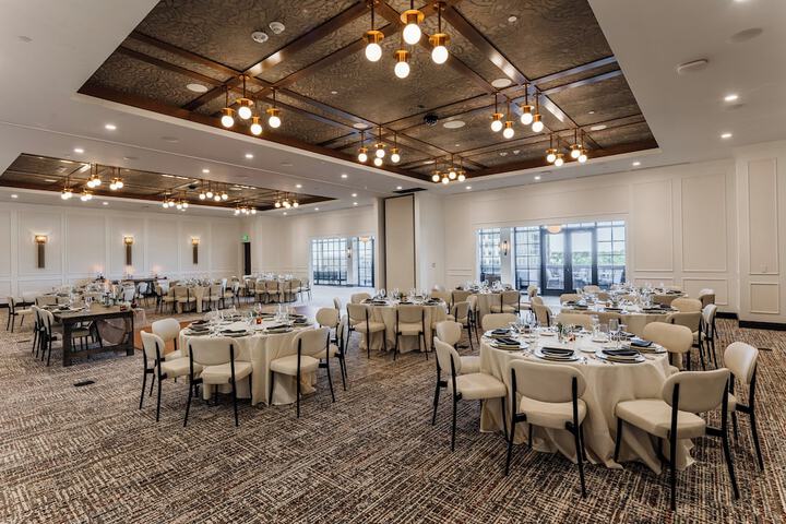Banquet hall
