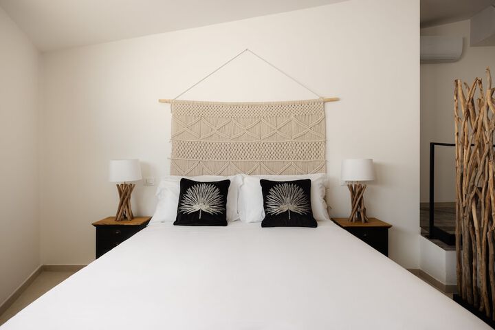 Room 5 of 39