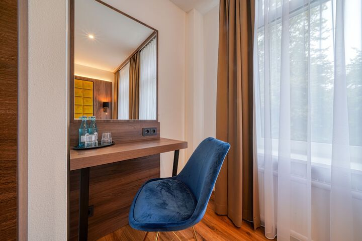 Room 9 of 45