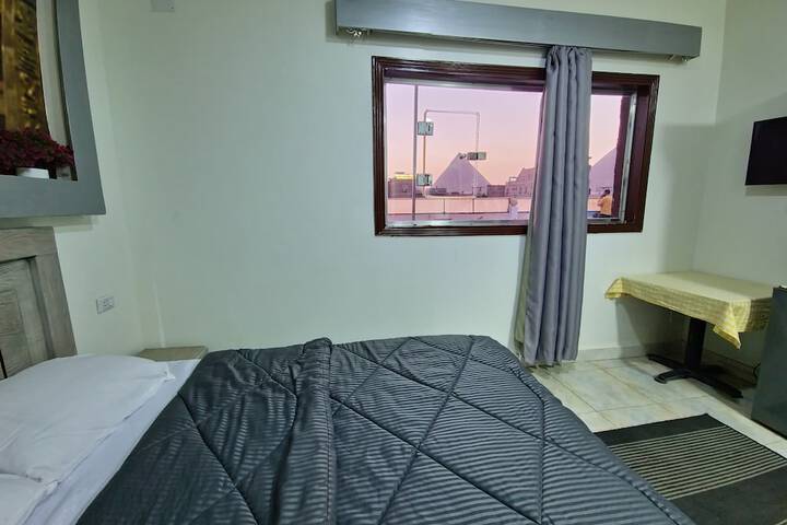 Room 9 of 45