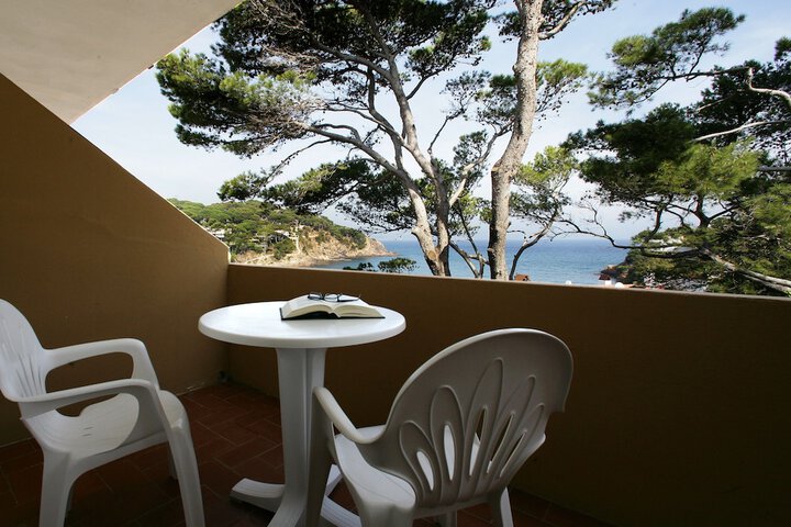 Terrace/Patio 7 of 24