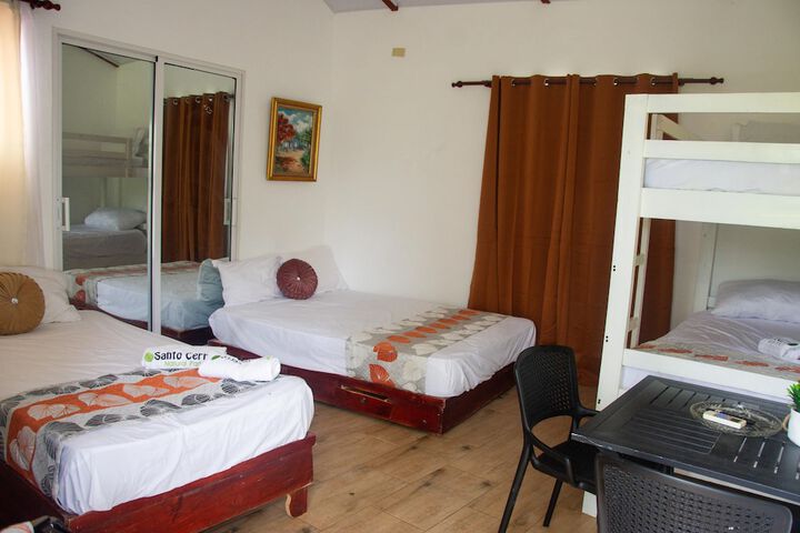 Room 66 of 150