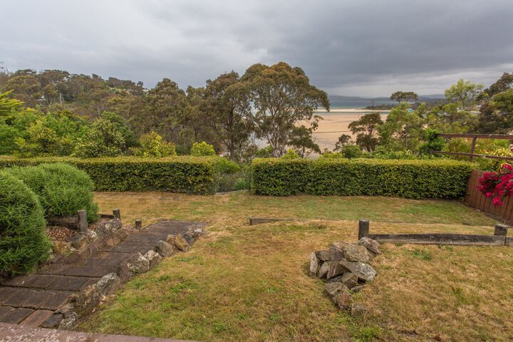 Property Grounds 15 of 17