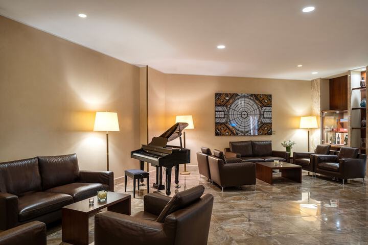Hotel Lobby