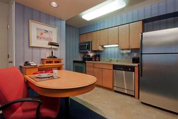Room 13 of 17