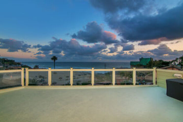 Terrace/Patio 2 of 8