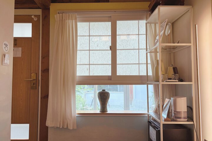 Room 18 of 105