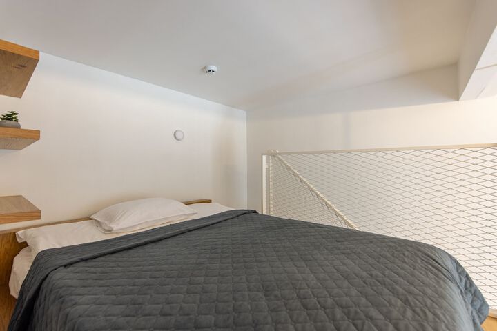 Room 18 of 50