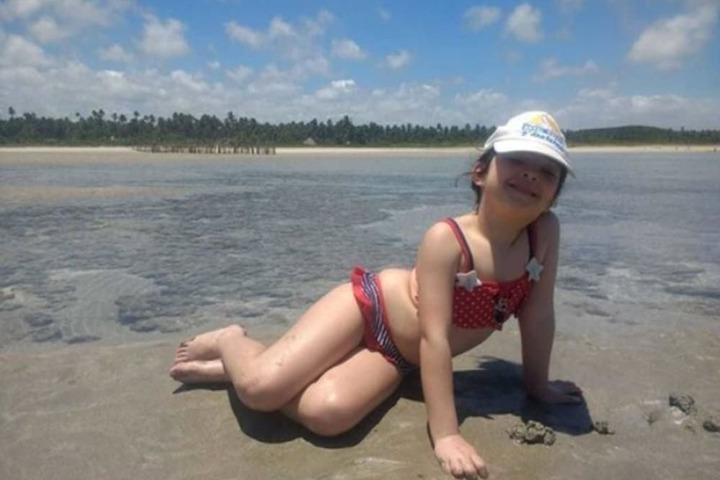 Beach 33 of 46