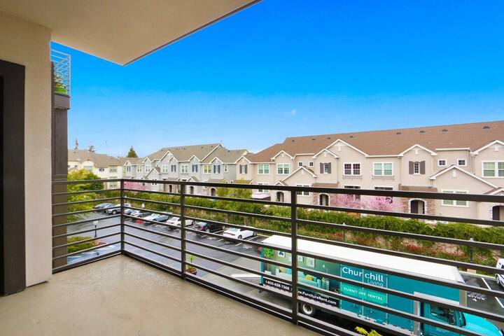 Terrace/Patio 23 of 43