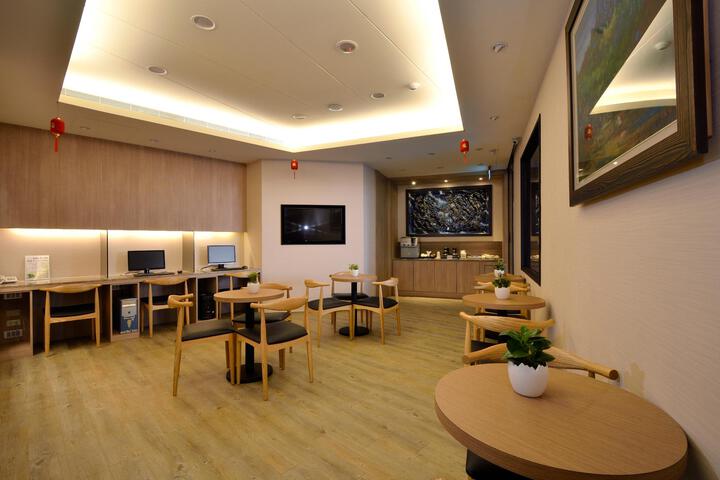 Lobby Photos