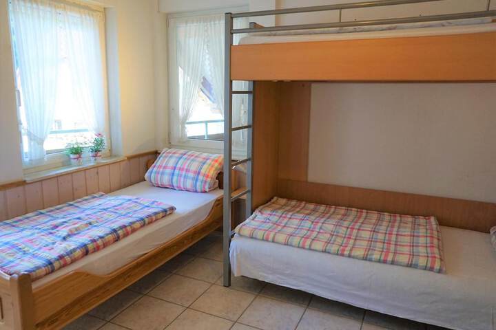 Room 16 of 67