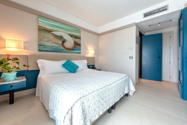 Room 40 of 128