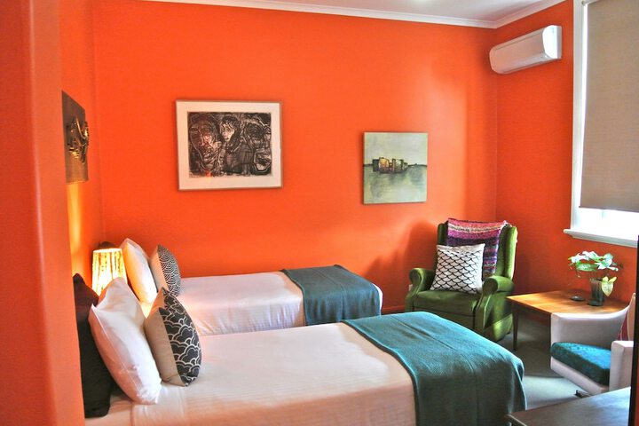 Room 34 of 69
