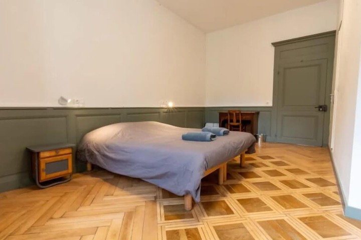Room 38 of 113