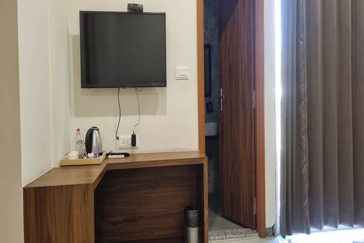 Room 30 of 75