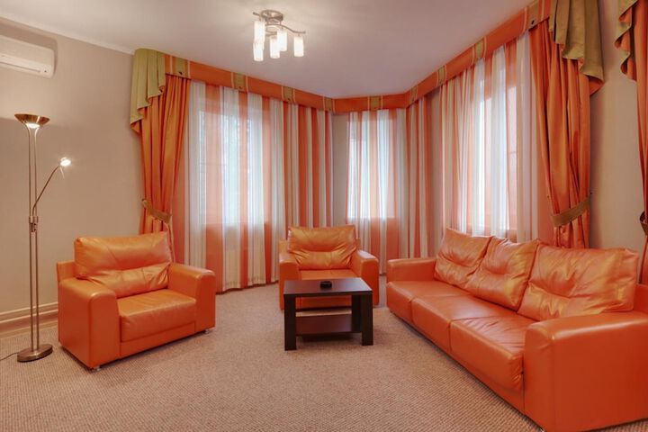 Room 19 of 34