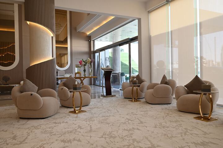 Hotel Interior 4 of 34