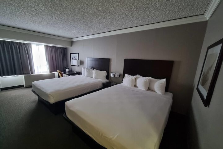 Room 37 of 80