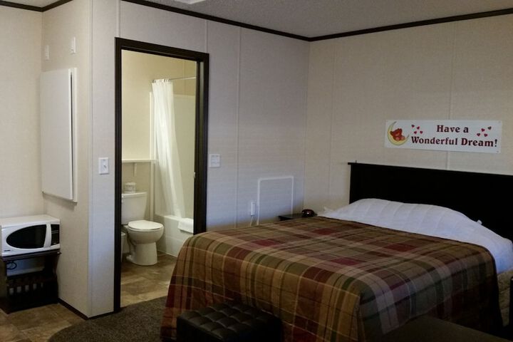 Room 3 of 49