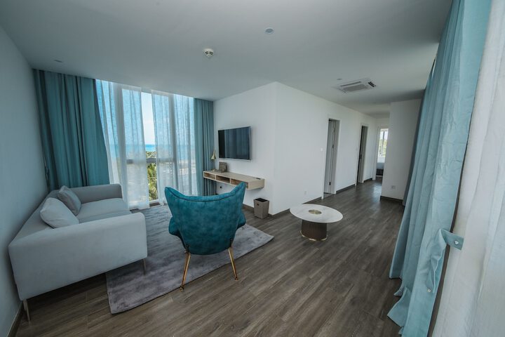 Room 14 of 40