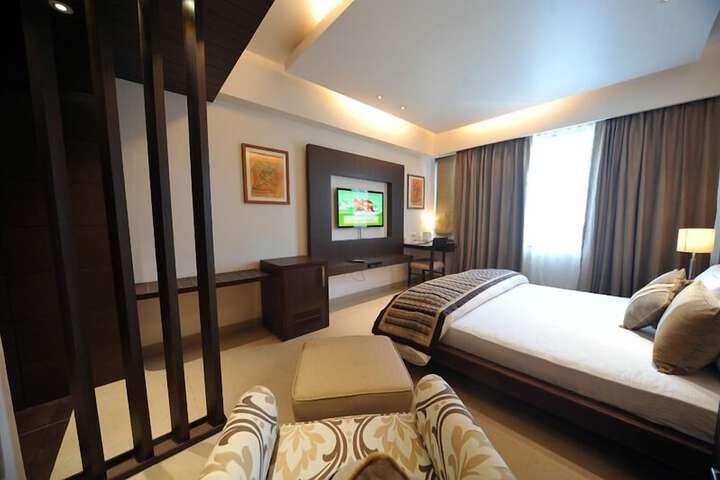 Room 17 of 62