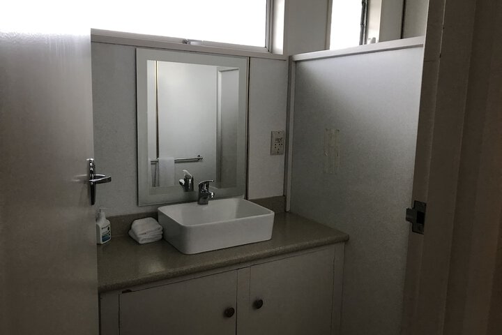Room 77 of 100