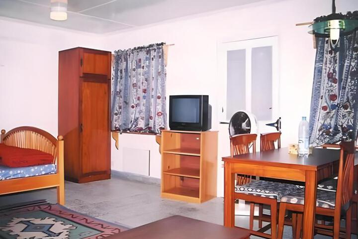 Inside Room Photo