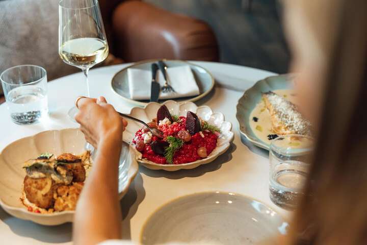Dining 97 of 185