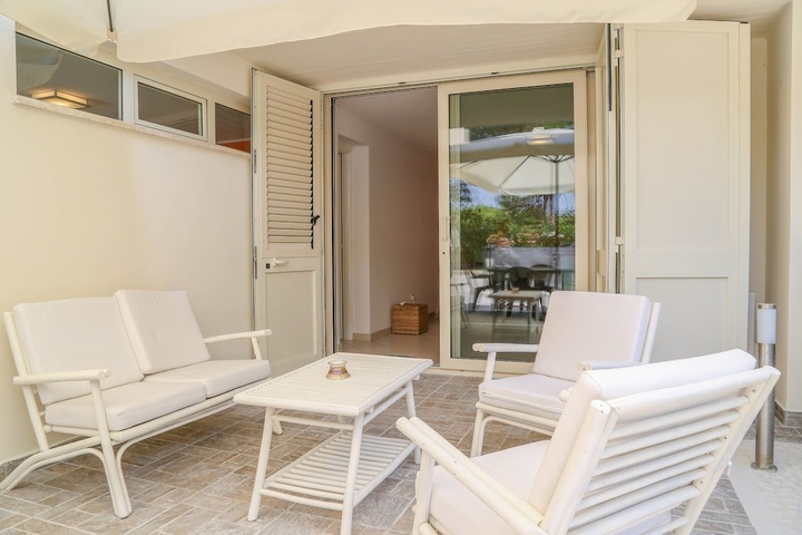 Terrace/Patio 7 of 21