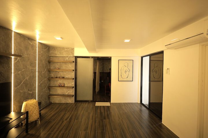 Hotel Interior 44 of 62