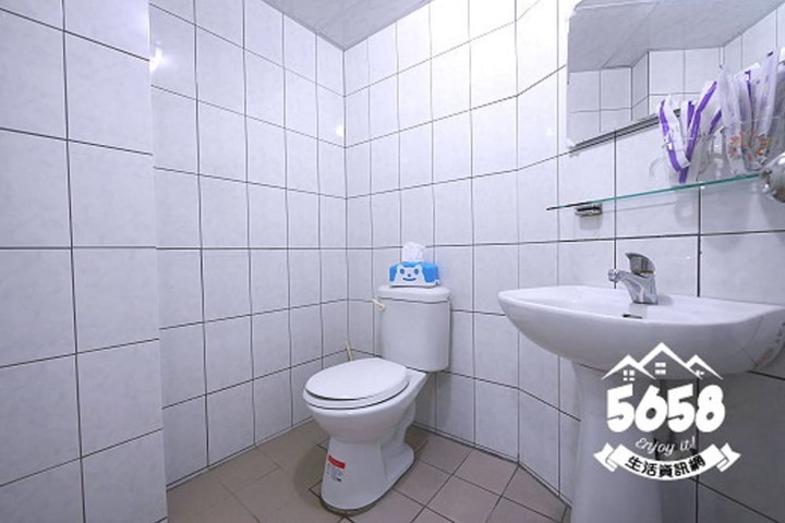 Room 20 of 20