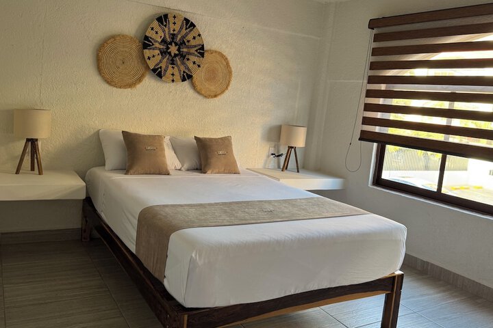 Room 19 of 65