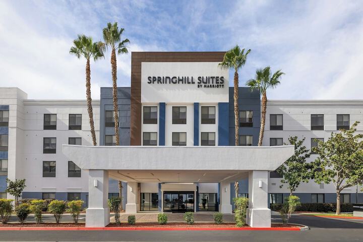 Hotel 65 of 70