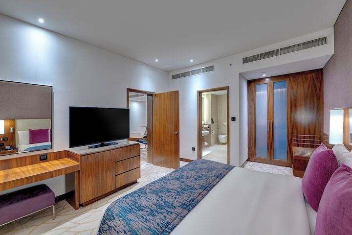 Room 56 of 167