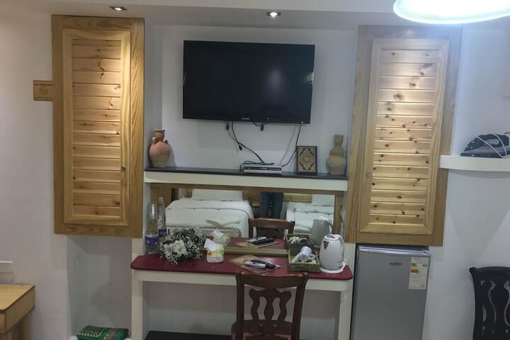SIGNATURE SUITE - AL ZAHRA TOWERS